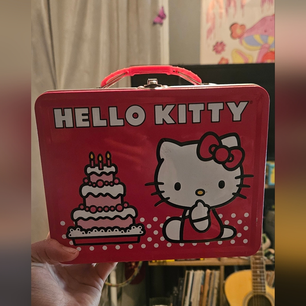 Hello kitty lunch box